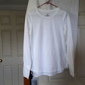 Long sleeve t-shirt with cuffs
